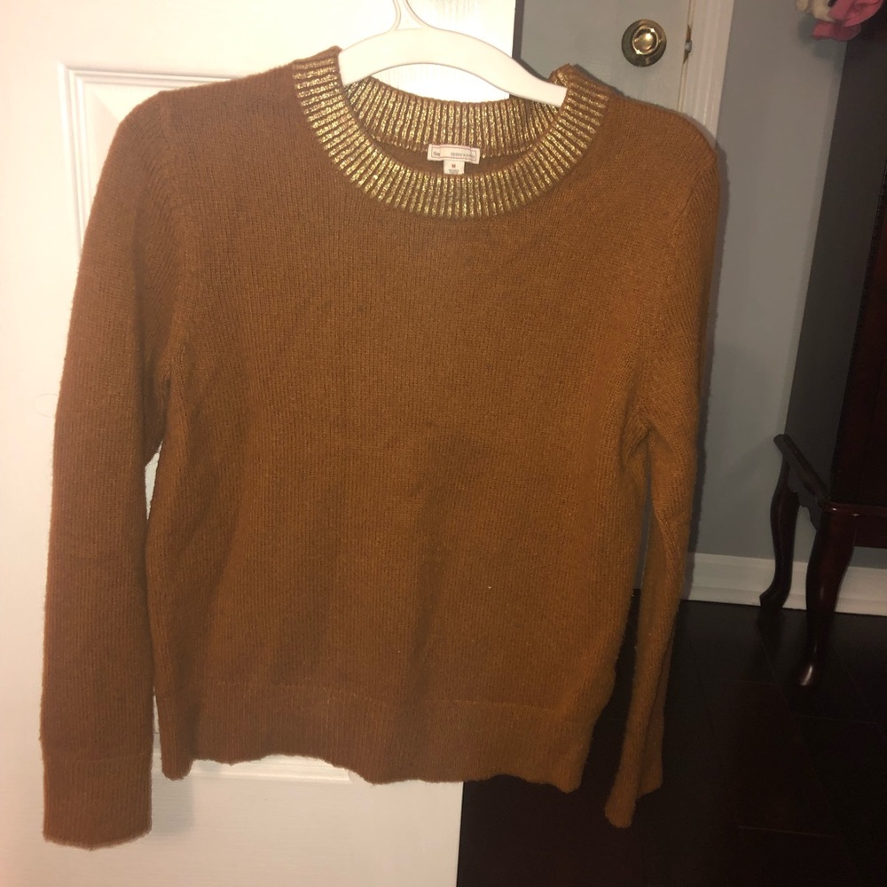 GAP Sweater